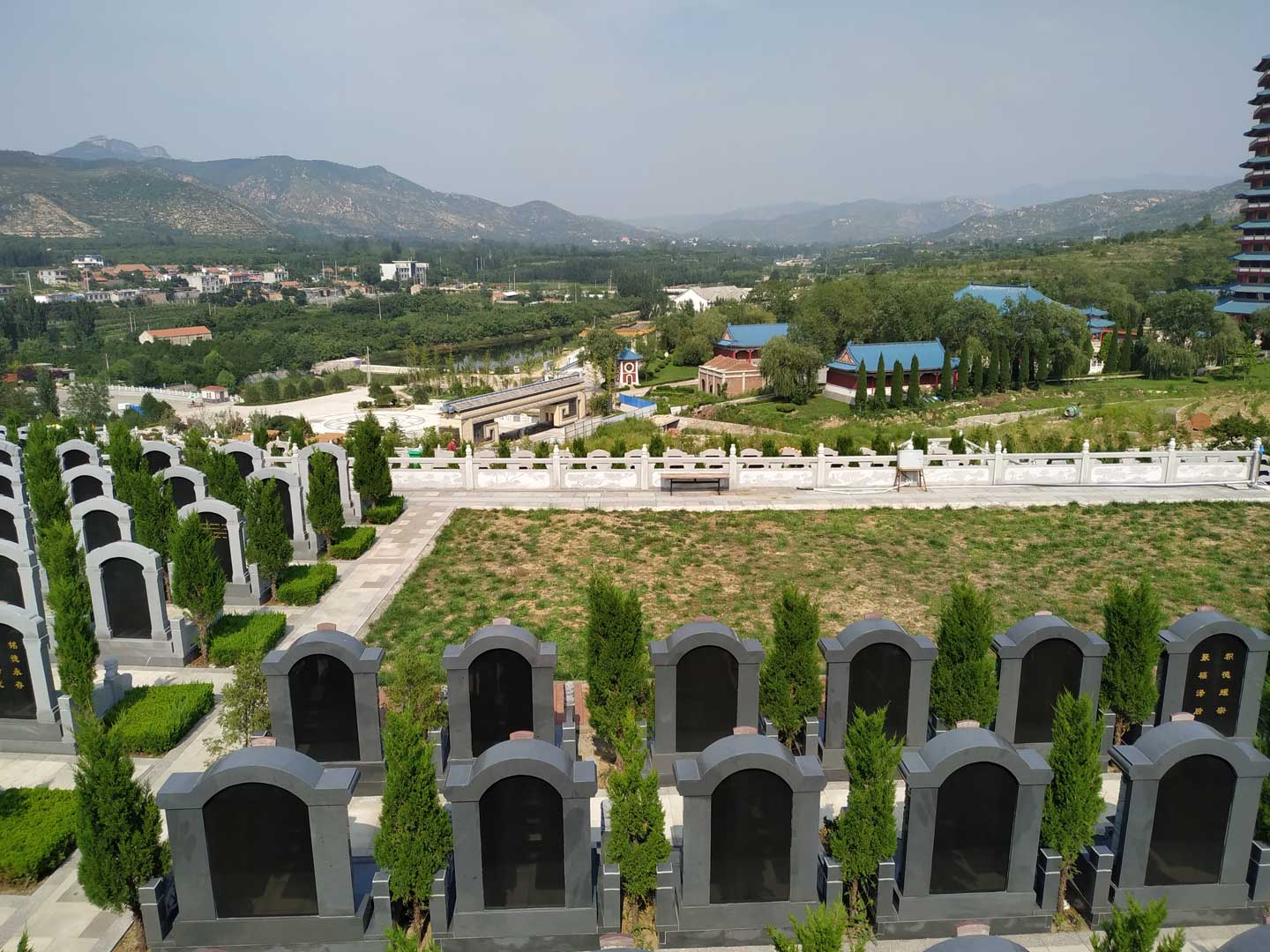 济南慈航园公墓