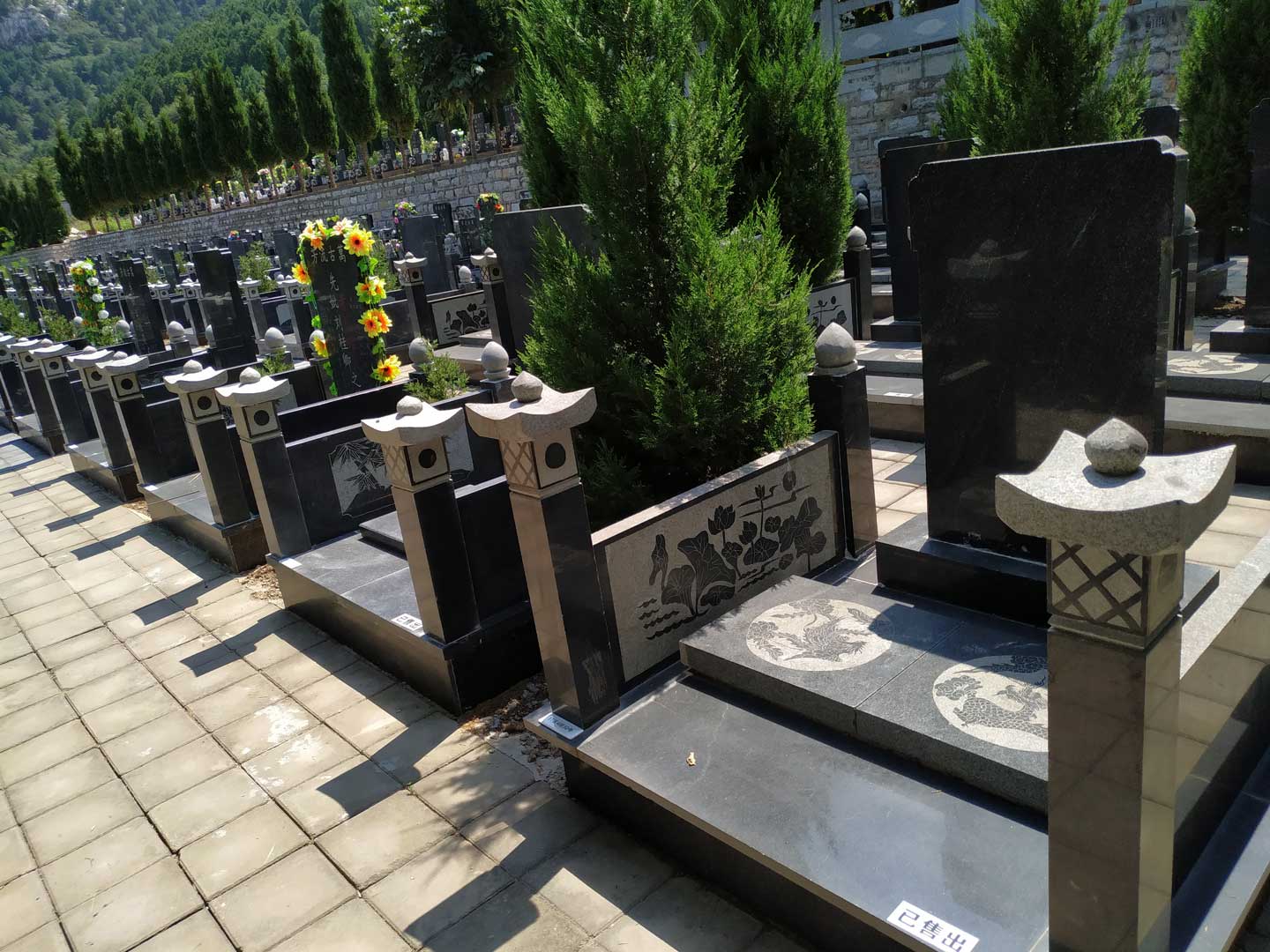 济南提前准备墓地