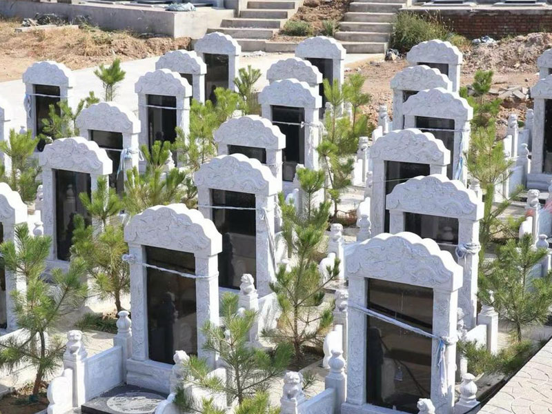 1744687023380701.jpg 从土葬到火葬.jpg