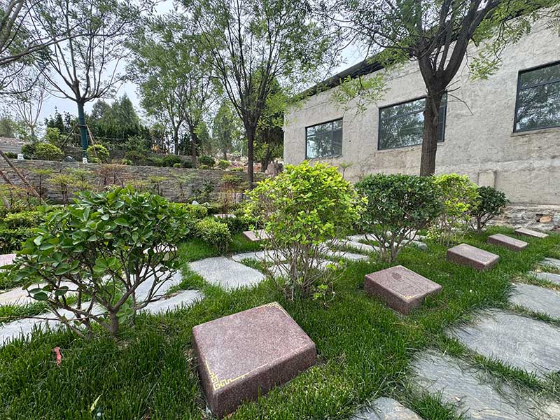 济南多子山陵园