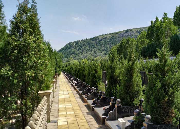 济南玉顶山陵园 济南玉顶山陵园