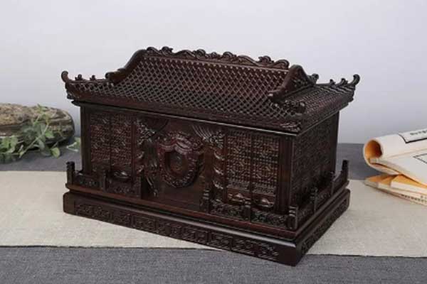 抱骨灰盒坐车大忌