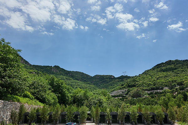 青龙山人文纪念园