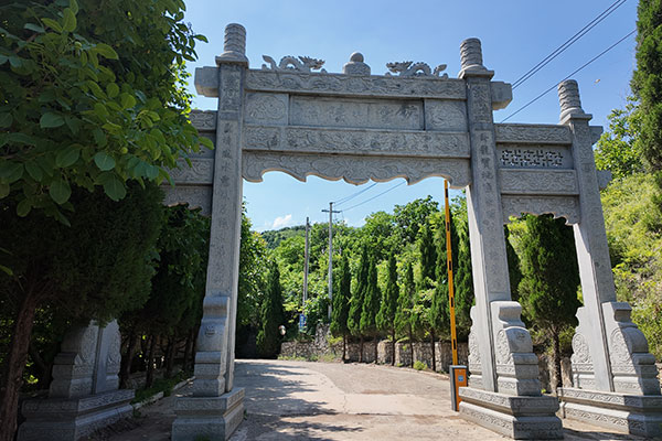 锦云川公墓