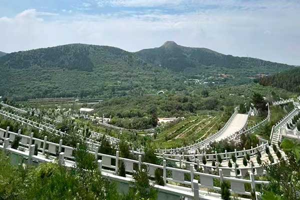 济南官山陵园