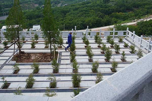 济南市中区官山陵园怎么样