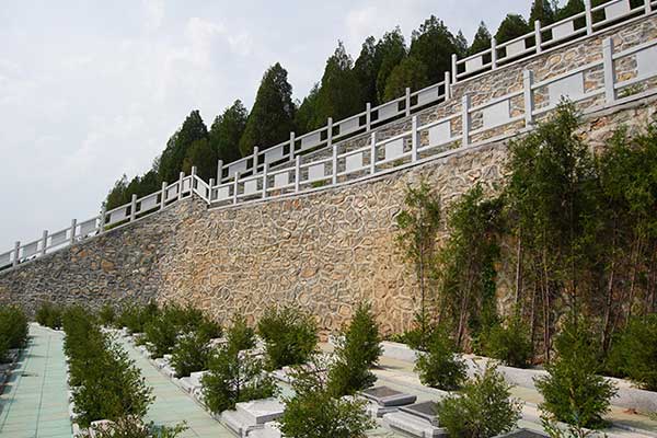 官山陵园